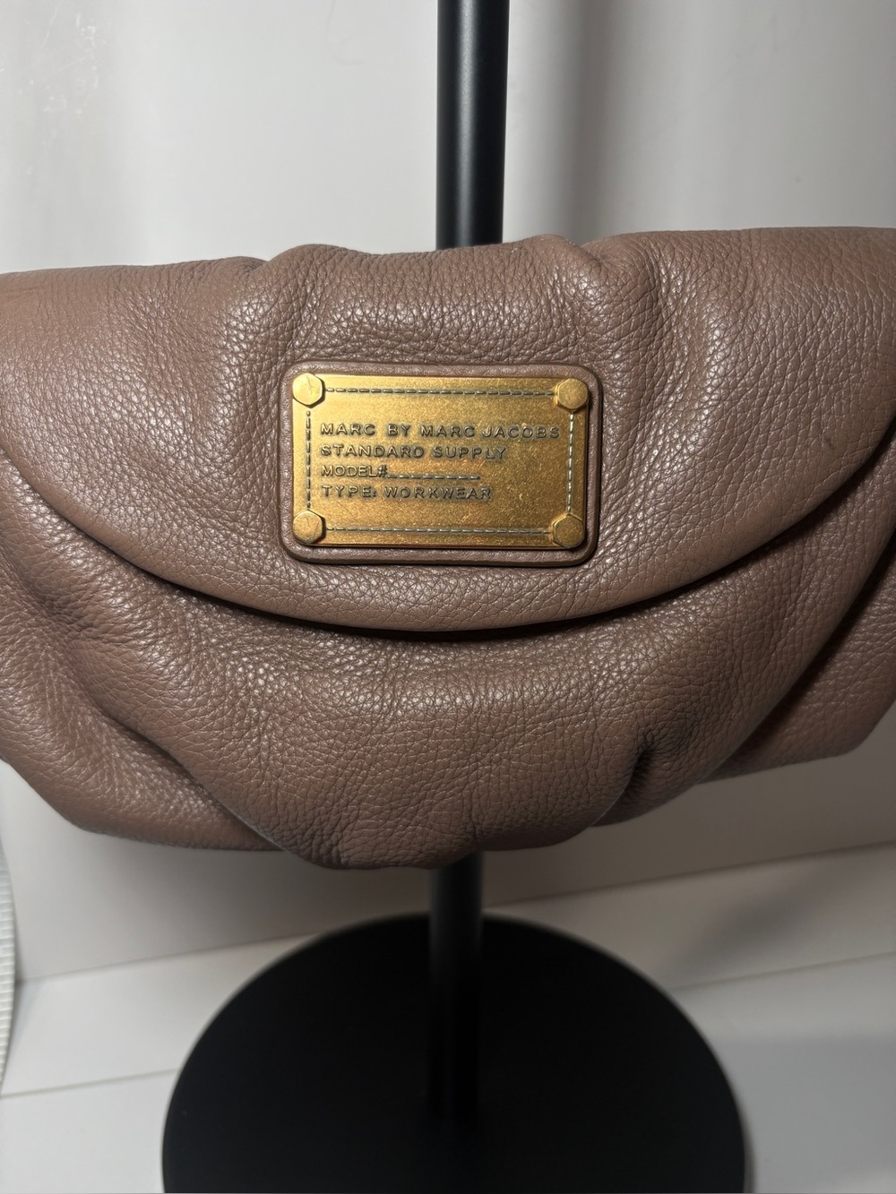 Marc by Marc Jacobs Leather Crossbody Clutch - Taupe